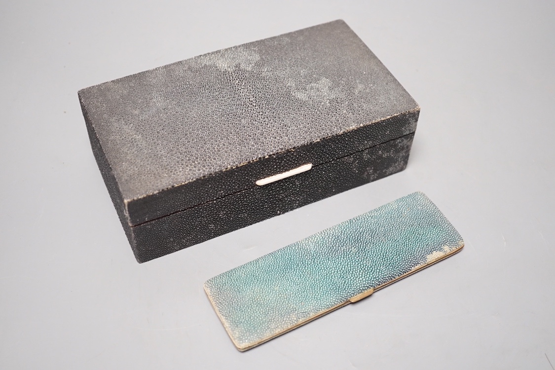 An Art Deco shagreen and Ivory cigarette box, 19.5cm and a shagreen and gilt metal case